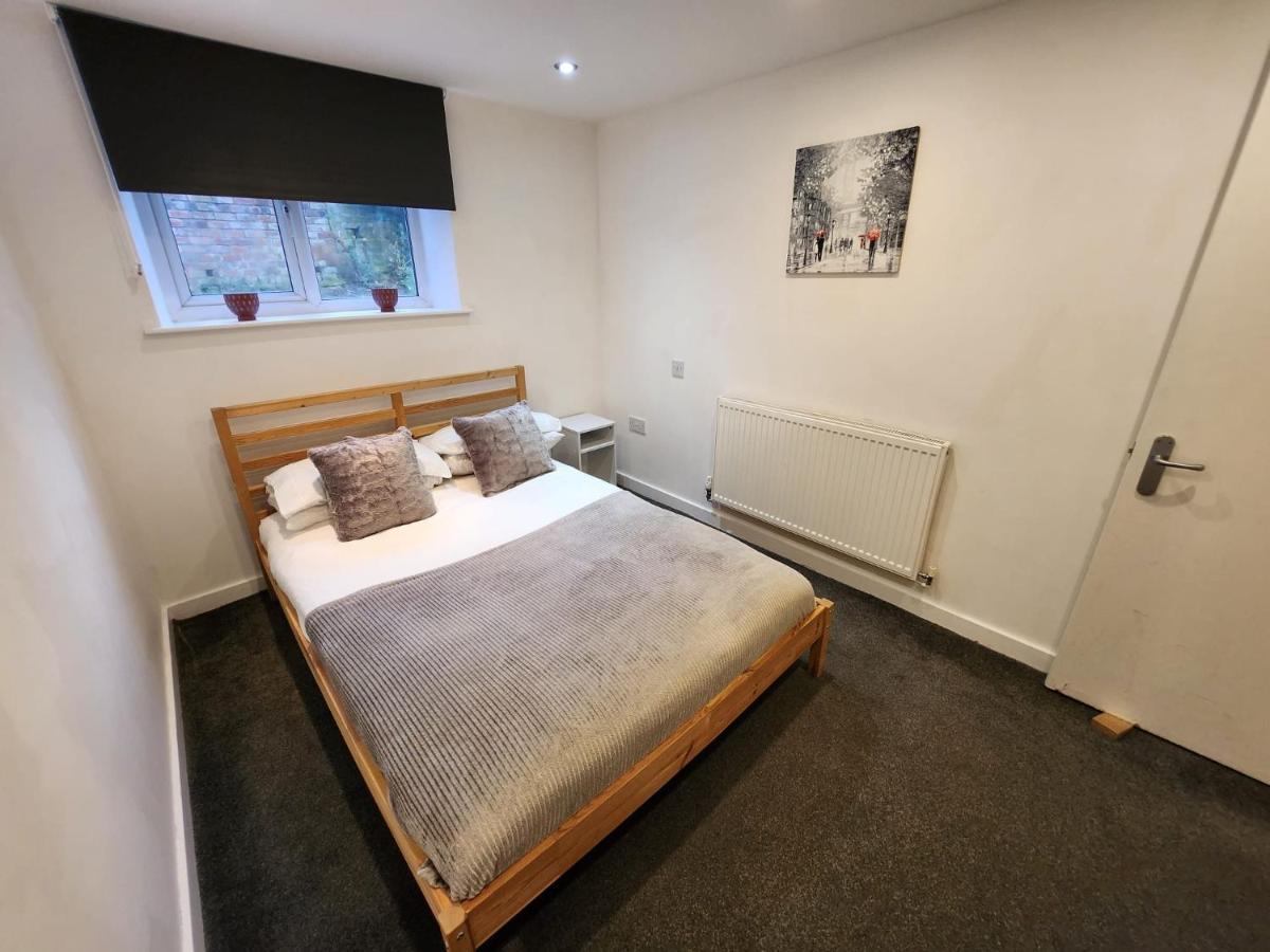 Entire Flat, Bright & Open With Own Entrance Apartment Leeds  Luaran gambar